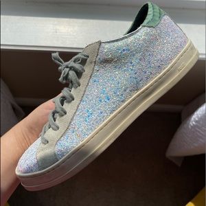 holographic glitter p448!